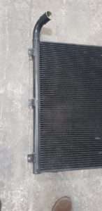 Radiador o Enfriador de Aceite Hidráulico, Kato 820-3 Kato 820R