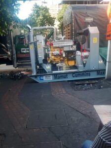 Motobomba con motor Cummins 350
